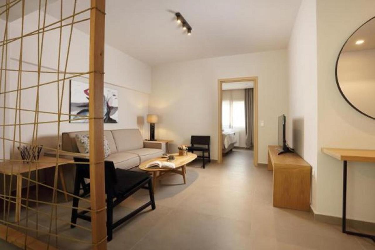 Hector Luxury